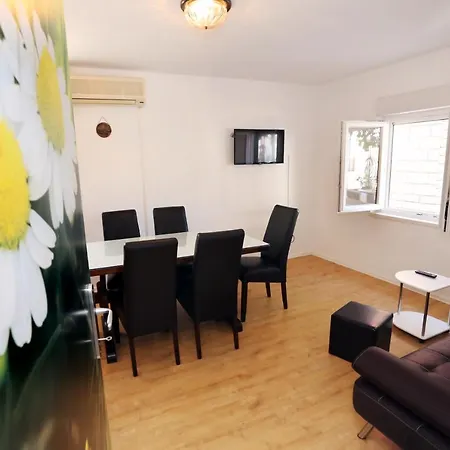 By The Sea - 10342 Lejlighed Trogir